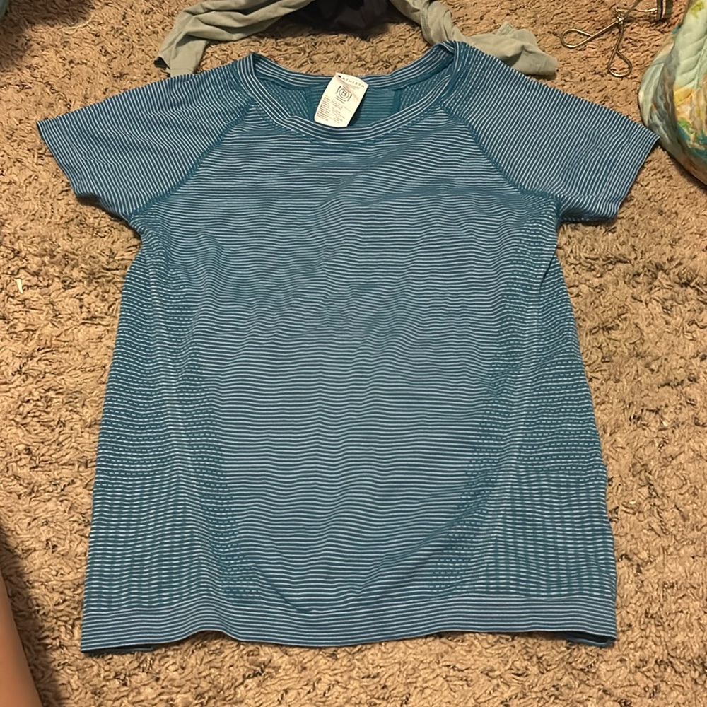 Athleta Blue Striped Short Sleeve Workout Top